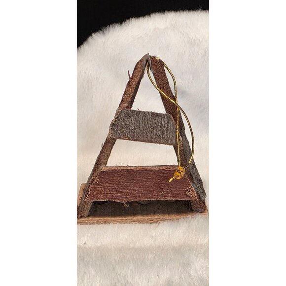 Vintage Primitive Wooden Nativity Creche Manger Christmas Ornament - Picture 4 of 10